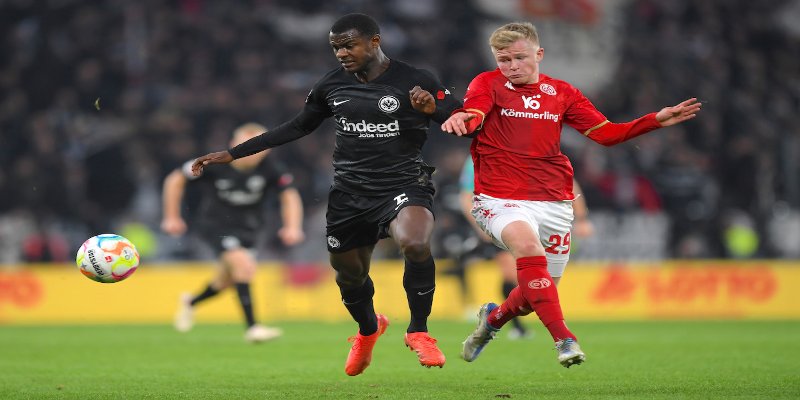 AS Roma vs Eintracht Frankfurt - Soi Kèo 03h00 31/01/2025 1 AS Roma sẽ có lần đầu tiên đối đầu Eintracht Frankfurt